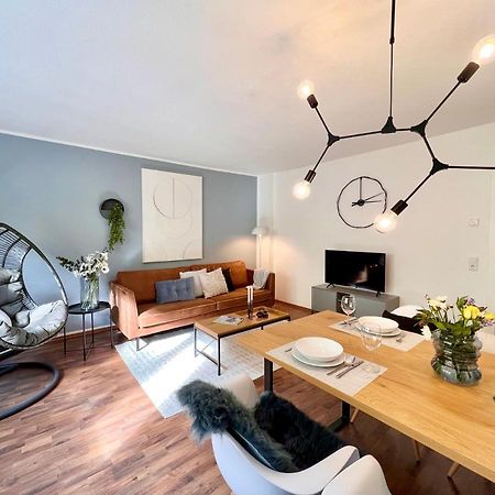 Sabe Apartment: Balcony + Free Parking + Netflix ヴッパータール エクステリア 写真