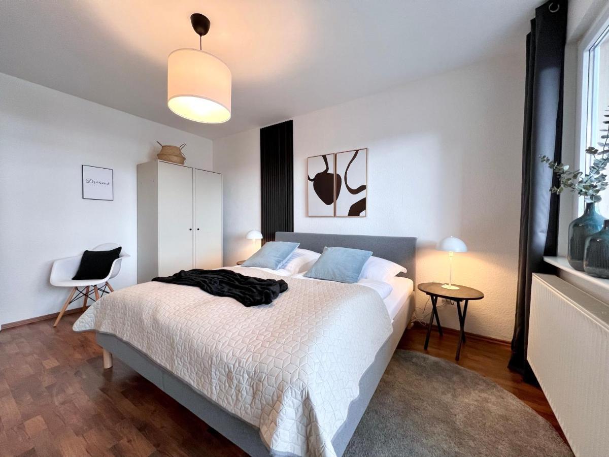 Sabe Apartment: Balcony + Free Parking + Netflix ヴッパータール エクステリア 写真