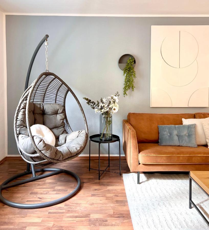 Sabe Apartment: Balcony + Free Parking + Netflix ヴッパータール エクステリア 写真