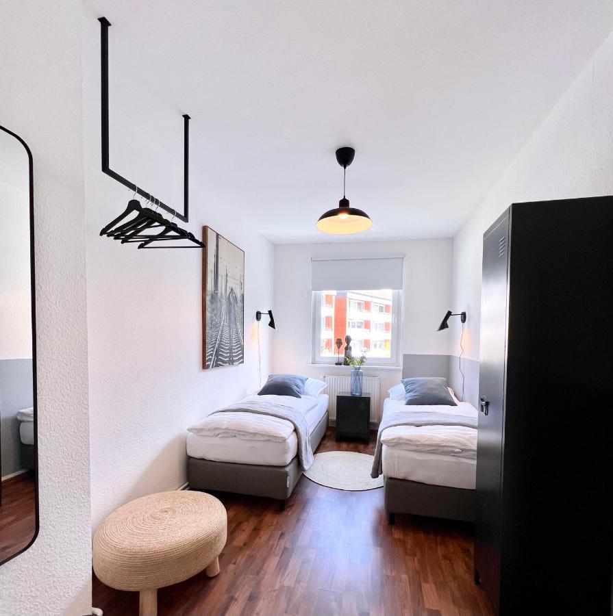Sabe Apartment: Balcony + Free Parking + Netflix ヴッパータール エクステリア 写真